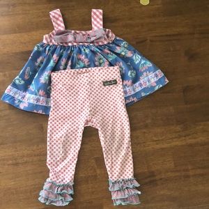 Adorable Matilda Jane outfit.